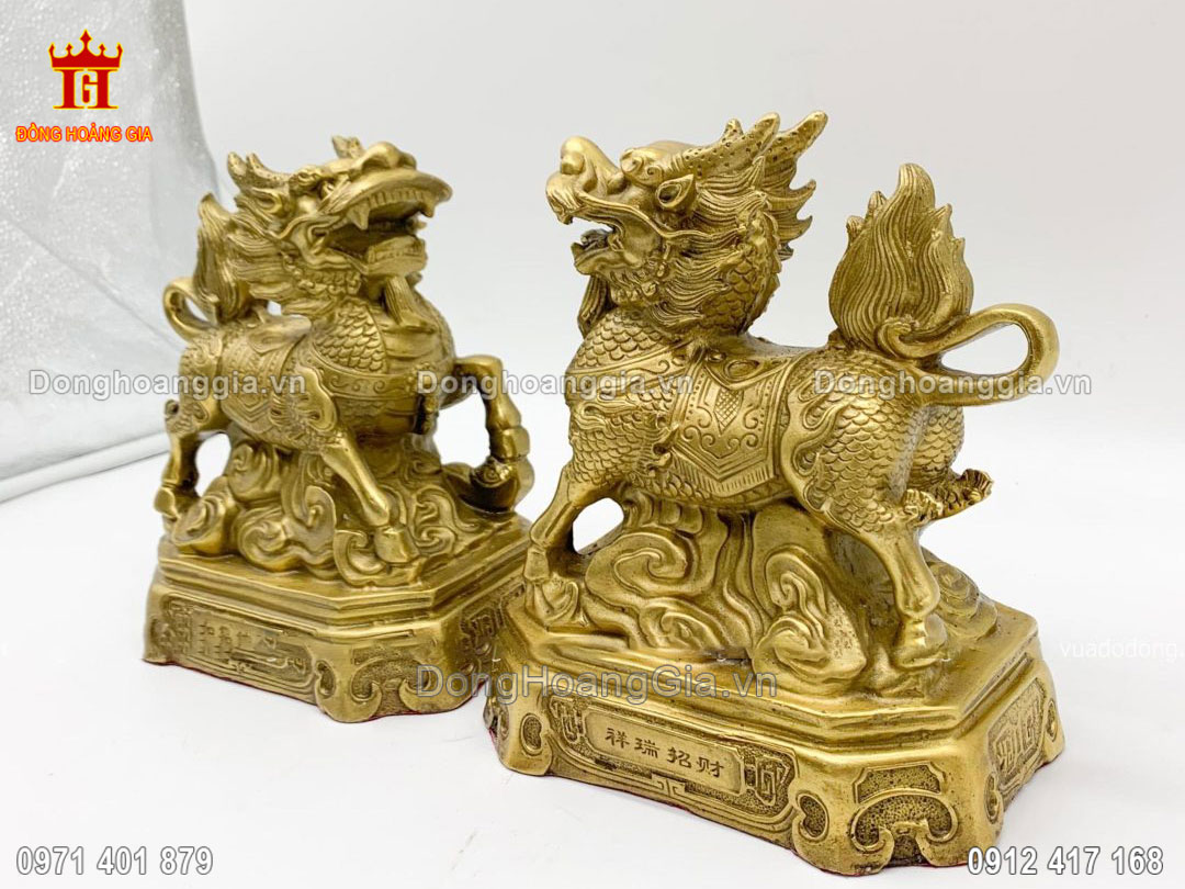 Trưng bày tượng kỳ lân mang ý nghĩa trấn trạch cầu bình an